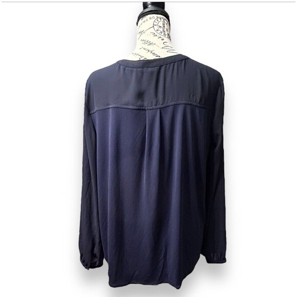 Ann Taylor M Navy Pleated Blouse Long Sleeve Keyhole Neck Career Office Work Top - Picture 6 of 13